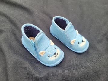 Chaussons de marque Tooti taille 20 beschikbaar voor biedingen