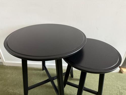 IKEA Kragsta Bijzettafels [MOET VANDAAG WEG], Huis en Inrichting, Tafels | Bijzettafels, Zo goed als nieuw, Rond, 45 tot 60 cm