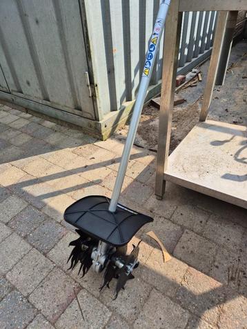 Stihl grondfrees BF-KM    (NIEUW) beschikbaar voor biedingen
