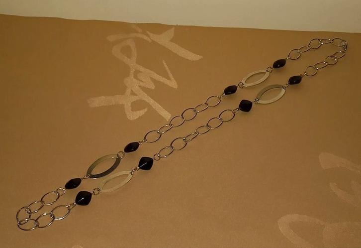 Ketting., Handtassen en Accessoires, Kettingen, Zo goed als nieuw, Ophalen