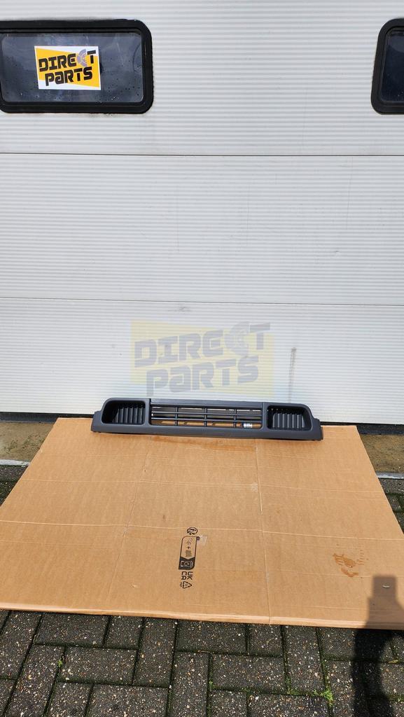 Volkswagen T5 (7/03-10/09) voorbumpergrille midden onder Ori, Auto-onderdelen, Carrosserie, Bumper, Volkswagen, Voor, Gebruikt