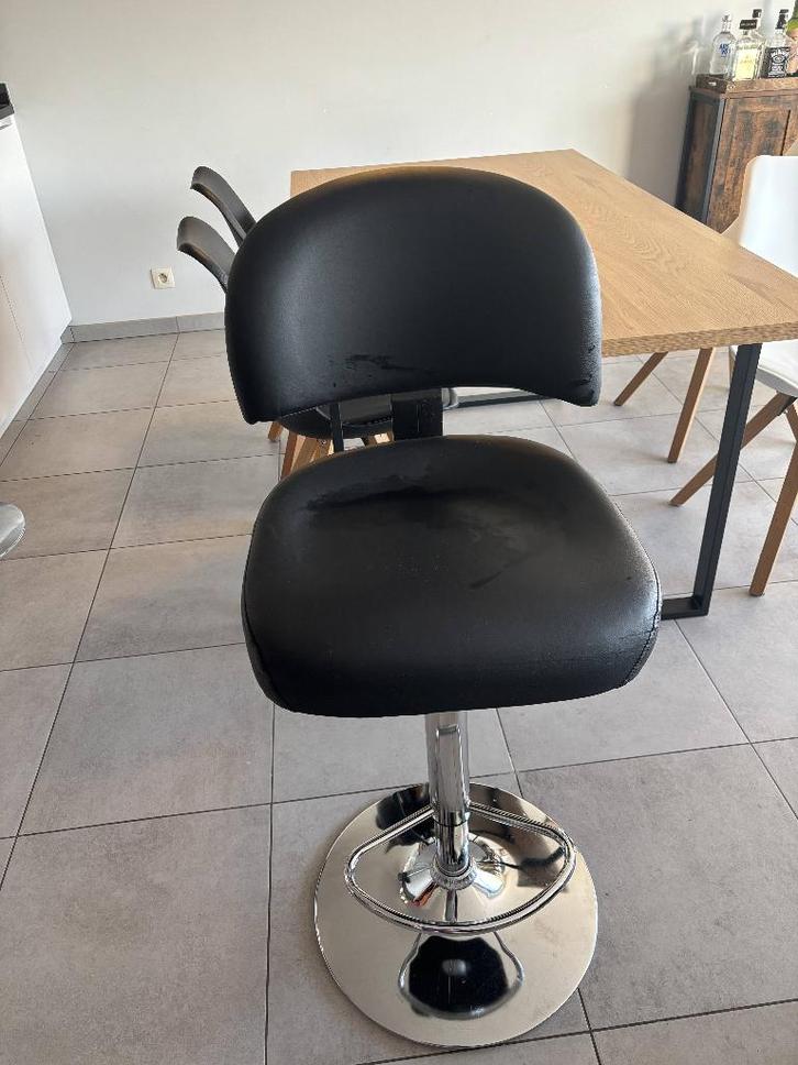 2 Barkrukken, Maison & Meubles, Tabourets de bar, Utilisé, 90 cm ou plus, Bois, Métal, 2 tabourets, Réglable en hauteur, Avec repose-pieds