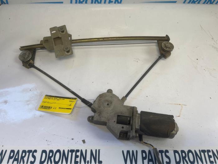 Ruitmechaniek 4Deurs links-voor van een Alfa Romeo 75, Auto-onderdelen, Ruiten en Toebehoren, Alfa Romeo, Gebruikt, 3 maanden garantie