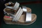 S.Oliver goudkleurige sandalen, dames/meisjes. mt 36, Overige kleuren, S.Oliver, Gedragen, Sandalen of Muiltjes
