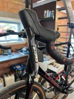 Sram RED met FORCE power meter  12 speed groepset, Fietsen en Brommers, Fietsaccessoires | Fietsstoeltjes, Ophalen, Zo goed als nieuw