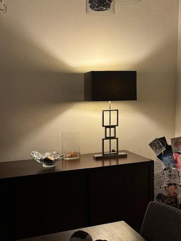 Design lamp beschikbaar voor biedingen