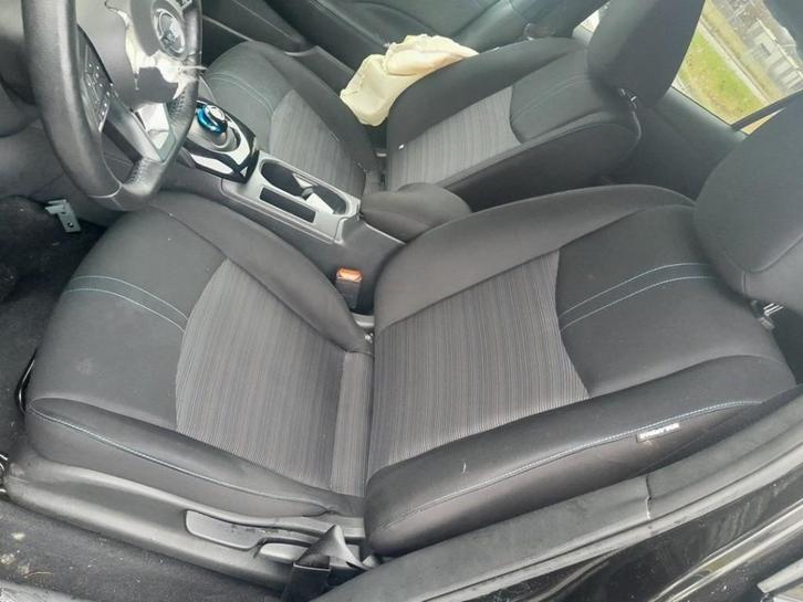 ARMLEUNING Nissan Leaf (ZE0) (01-2010/12-2017), Auto-onderdelen, Interieur en Bekleding, Nissan, Gebruikt