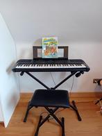 yamaha keyboard PSR E273, Muziek en Instrumenten, Keyboards, Ophalen, Zo goed als nieuw, Yamaha