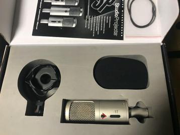 Micro à condensateur large membrane beschikbaar voor biedingen