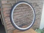 28inch voorwiel met goede banden., Fietsen en Brommers, Fietsonderdelen, Ophalen, Zo goed als nieuw, Wiel