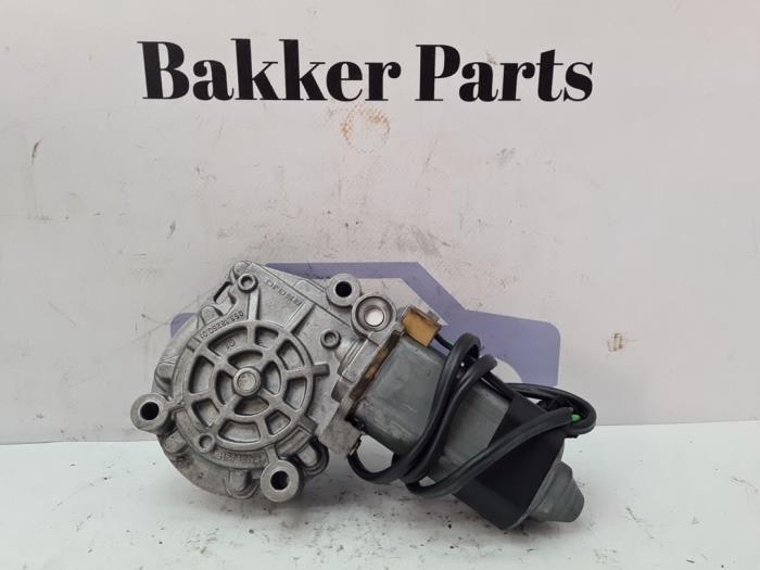 Raammotor Portier van een Audi A8, Auto-onderdelen, Carrosserie, Audi, Gebruikt, 3 maanden garantie