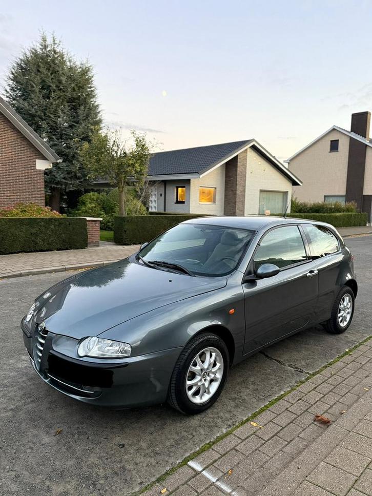 Alfa Romeo 1.6 Benzine Gekeurd voor verkoop, Auto's, Alfa Romeo, Particulier, Benzine, Ophalen of Verzenden
