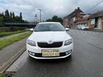 Skoda Octavia 4 Portes 2013 année 1.2 essence 0032478767323, Voorwielaandrijving, Stof, 4 cilinders, Wit