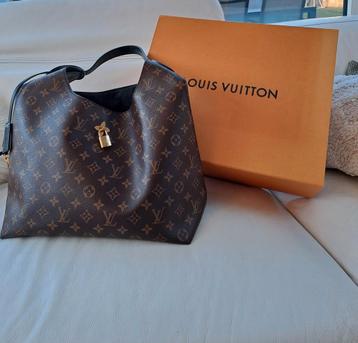 Louis Vuitton,flower hobo, Handtassen en Accessoires, Ophalen, Nieuw