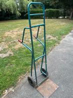 2 steekwagens blauw en rood, Ophalen, Gebruikt, Steekwagen
