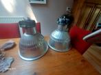 2 industriele lampen, Ophalen
