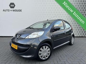 Peugeot 107 1.0-12V XS Airco CV Nieuwe APK beschikbaar voor biedingen