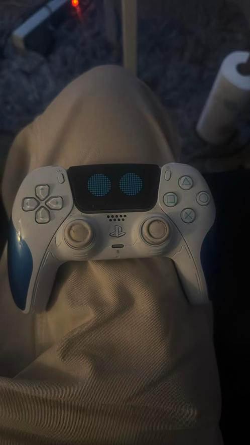 Astro Bot DualSense 5, Games en Spelcomputers, Spelcomputers | Sony Consoles | Accessoires, Zo goed als nieuw, PlayStation 5, Controller
