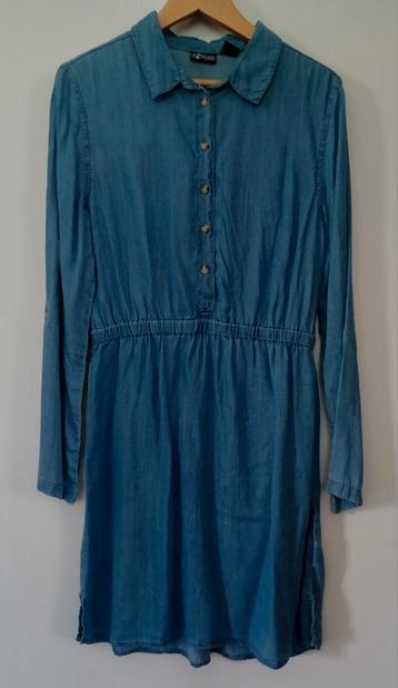 Jeansjurk, maat 38. beschikbaar voor biedingen