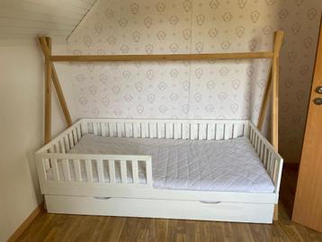 Lit simple cabane avec tiroir pour un 2e matelas beschikbaar voor biedingen