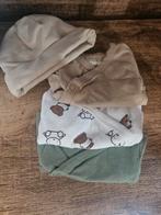 Babyrompers maat 44 + muts, Enfants & Bébés, Vêtements de bébé | Bonnets, Écharpes & Moufles, Enlèvement, Comme neuf, Bonnet