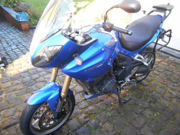 triumph 1050 tiger, Tourisme, Plus de 35 kW, Particulier, 3 cylindres