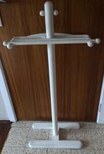 Porte vêtements (valet de chambre), Enlèvement, Utilisé