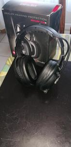 Koptelefoon, Audio, Tv en Foto, Hoofdtelefoons, Ophalen, Zo goed als nieuw, Over oor (circumaural)