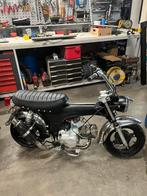 B klasse dax, Fietsen en Brommers, Ophalen, Zo goed als nieuw