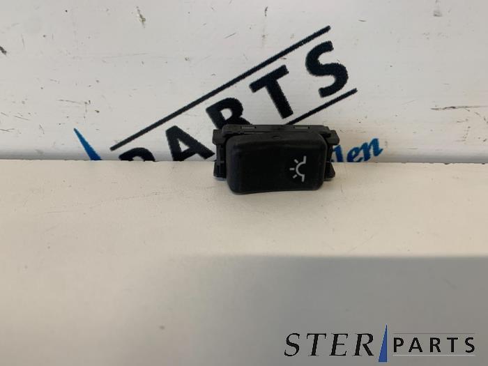 Commutateur (divers) d'un Mercedes E-Klasse, Autos : Pièces & Accessoires, Tableau de bord & Interrupteurs, Mercedes-Benz, Utilisé