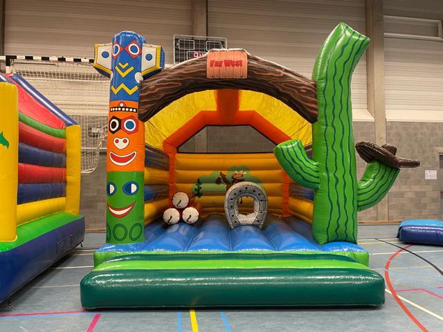 Springkasteel, Kinderen en Baby's, Speelgoed | Buiten | Springkussens, Gebruikt, Ophalen