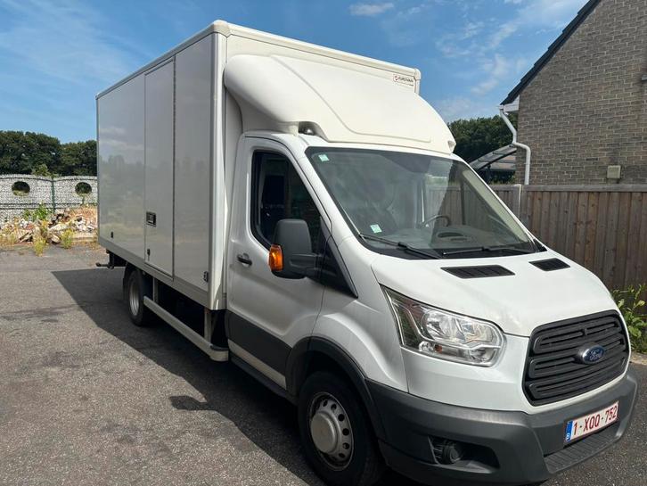 Ford transit met meubelbak 85000km, Auto's, Bestelwagens en Lichte vracht, Particulier, Trekhaak, Ford, Diesel, Euro 5, Handgeschakeld