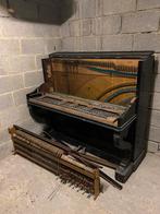 Oude Piano, defect. Gratis op te halen, Muziek en Instrumenten, Ophalen of Verzenden