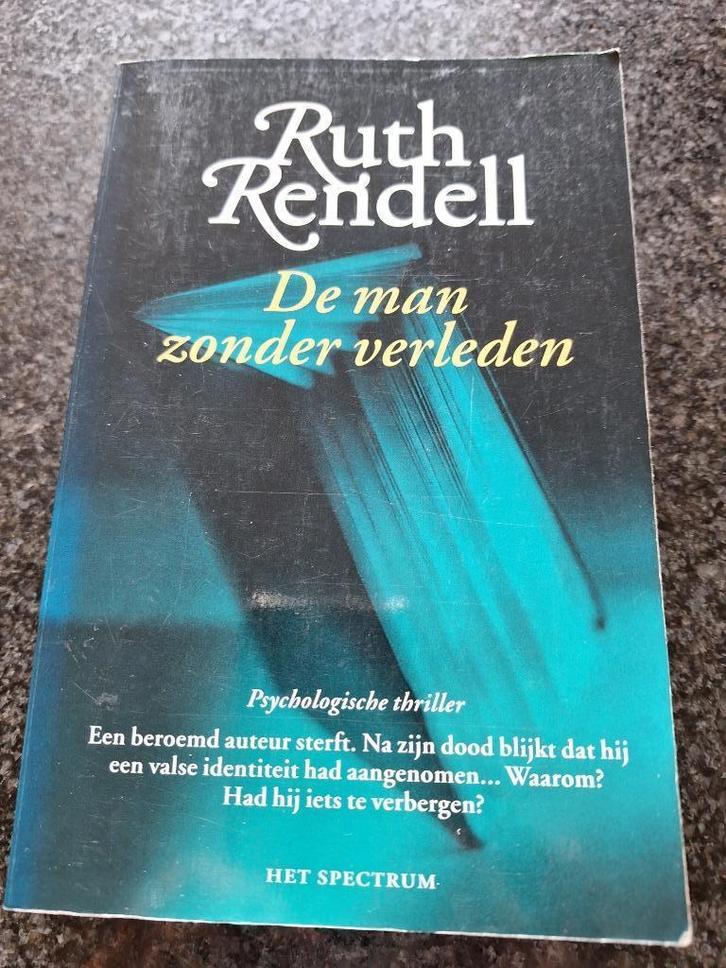 RUTH RENDELL : DE MAN ZONDER VERLEDEN, Boeken, Thrillers, Zo goed als nieuw, Ophalen of Verzenden