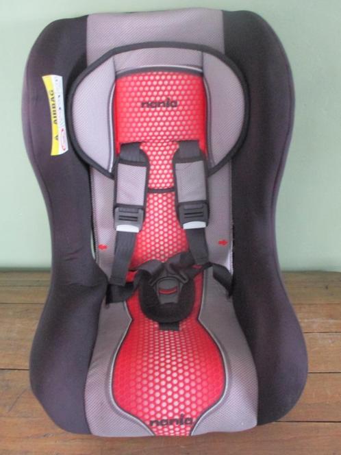 Siège auto convertible Nania 0-1-2, Kinderen en Baby's, Autostoeltjes, Zo goed als nieuw, Overige merken, 0 t/m 13 kg, Autogordel