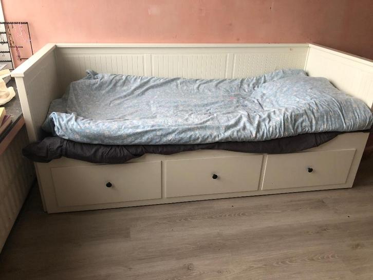 ikea hemnes bed, Huis en Inrichting, Slaapkamer | Bedden, Gebruikt, Eenpersoons, 80 cm, 200 cm, Hout, Wit, Ophalen