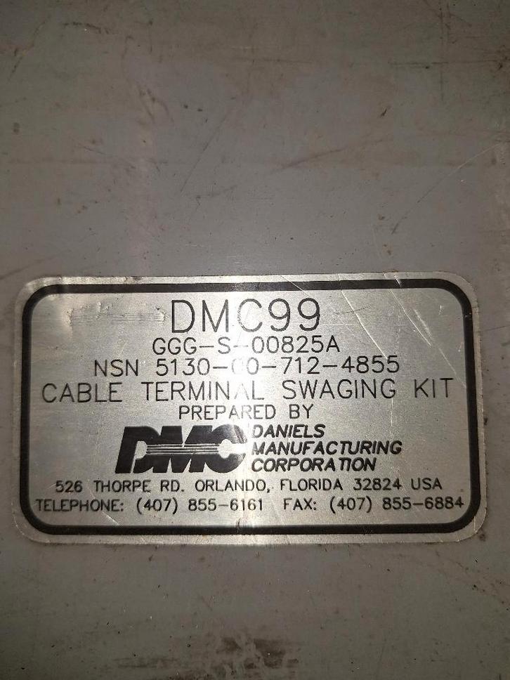 Vliegtuigtechniek / kabelpers / militaria, Bricolage & Construction, Outillage | Autres Machines, Enlèvement