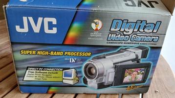 JVC digitale GRDVL 167 EG PAL 2002 camera beschikbaar voor biedingen