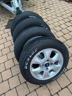 4 velgen met winterbanden Ford Fiesta MK7, Auto-onderdelen, Banden en Velgen, Ophalen, Winterbanden, Velg(en)