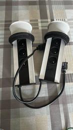 2 uitschuifbare stekkers, Enlèvement, Utilisé, Appareillage