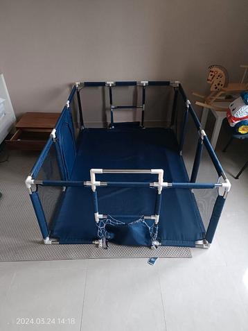 Parc bébé/enfant intérieur ou extérieur  beschikbaar voor biedingen