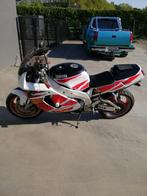 Yamaha yzf 750 r, Motoren, 750 cc, 4 cilinders, Motorrijbewijs A, Particulier
