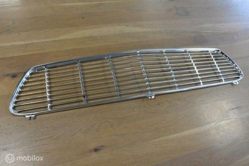 NOS: Grille origineel chroom Ford Taunus P4 ('62-'66) 420120, Auto-onderdelen, Carrosserie, Ford, Nieuw, Ophalen of Verzenden