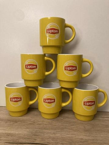 6 Lipton koffie- of theekopjes beschikbaar voor biedingen