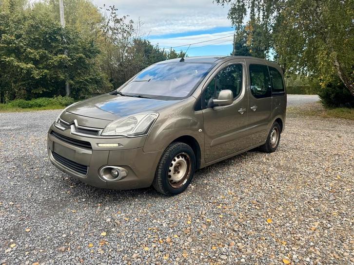 Citroen Berlingo 1600hdi euro 5, Auto's, Citroën, Particulier, Berlingo, ABS, Airconditioning, Bluetooth, Boordcomputer, Centrale vergrendeling
