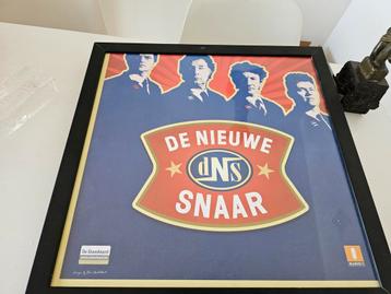 De nieuwe snaar poster beschikbaar voor biedingen