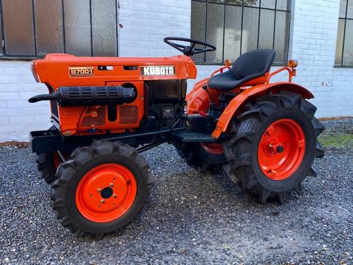 Petit tracteur Kubota B7001 - 4x4 - 16 CV - MICROTRACTORS.CO, Articles professionnels, Agriculture | Tracteurs, jusqu'à 2500, Autres marques