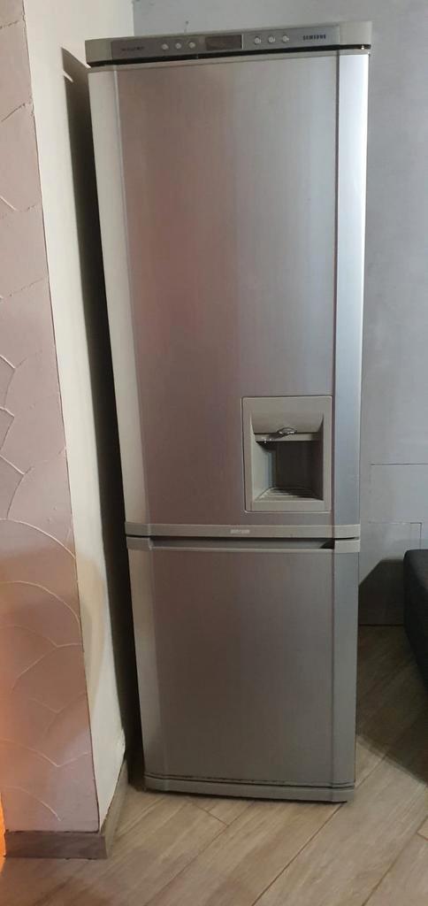 Frigo combiné Samsung Cool n' cool, Electroménager, Réfrigérateurs & Frigos, Utilisé, Avec congélateur séparé, 160 cm ou plus