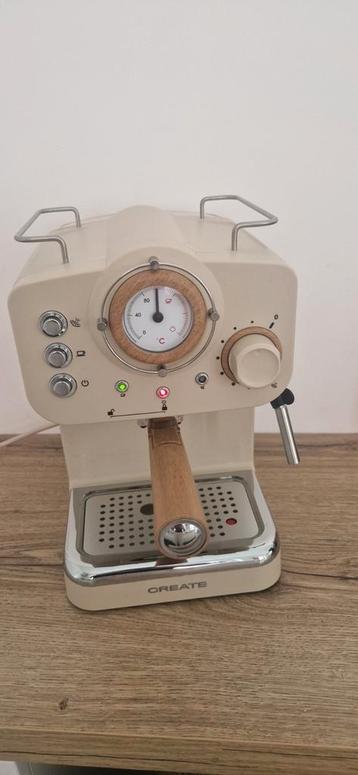 Retro koffiezet beschikbaar voor biedingen
