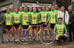 GEZOCHT ! Wielertrui Landbouwkrediet 2001, Fietsen en Brommers, Fietsaccessoires | Fietskleding, Ophalen of Verzenden